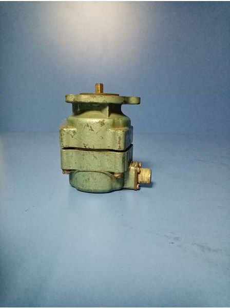 Первичный преобразователь тахометра Д1М